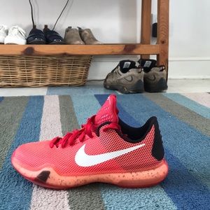 Kobe X